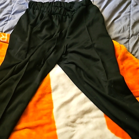 SHEIN Other - Shein black jogging pants